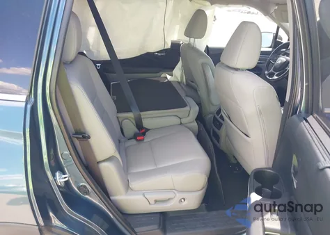 2021 Honda Pilot 2Wd Special Edition из США, поврежденный, VIN 5FNYF5H24MB017816